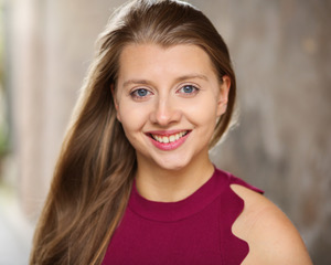 Sophie Burrows Headshot